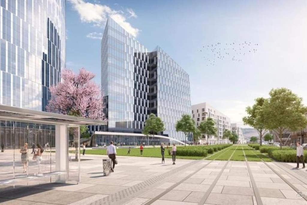 Paradis Express Neuf Face Aux Guillemins Льеж Экстерьер фото